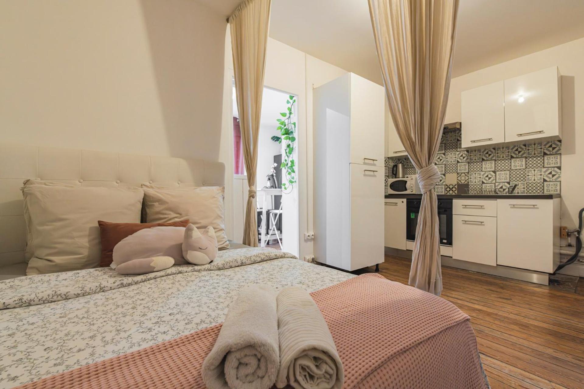 Appartement Cosy Proche Cathedrale Reims Exterior foto
